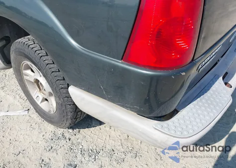 2003 Ford Explorer Sport Trac Xls/Xlt из США, поврежденный, VIN 1FMZU67E53UC81852